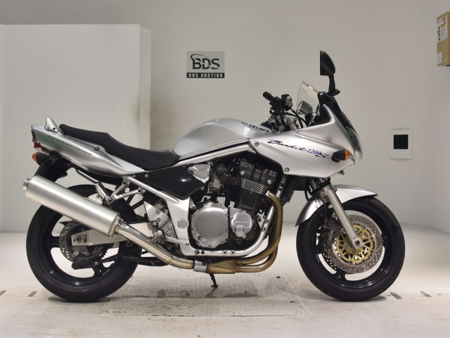 Suzuki BANDIT1200S 2004