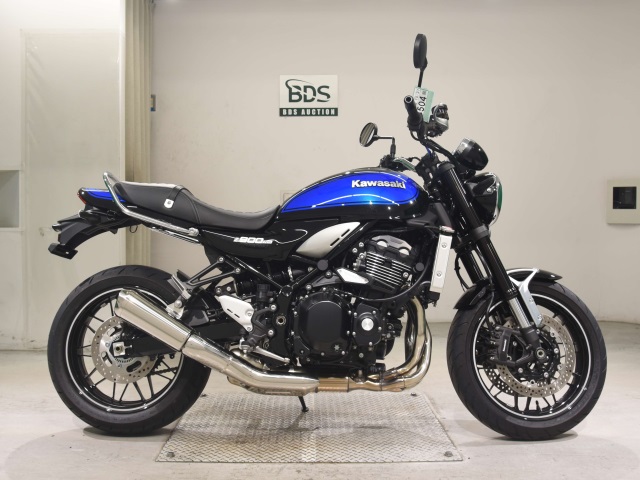 Kawasaki Z900RS 2024