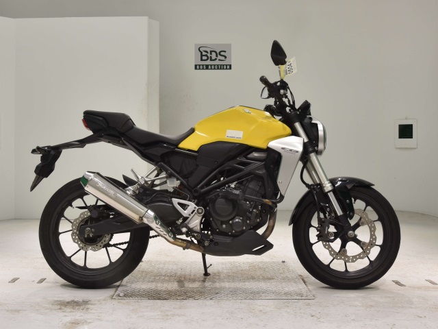 Honda CB250R 2018
