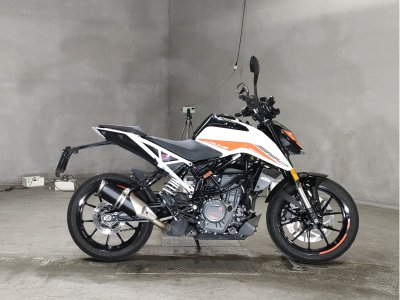 KTM 390 DUKE 2022