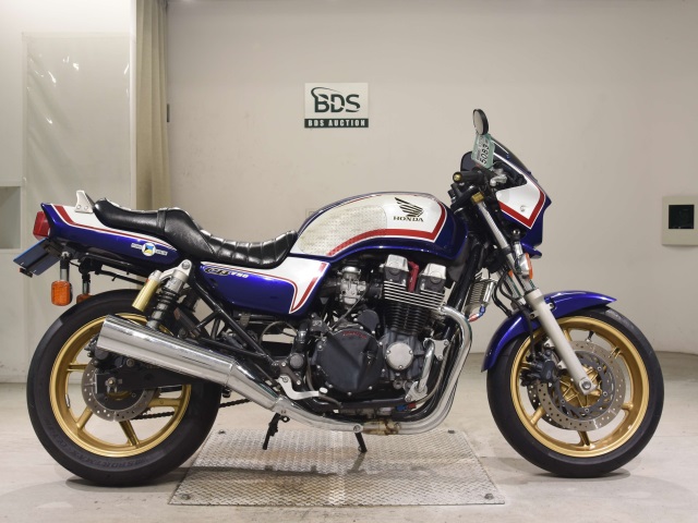 Honda CB750SF 2006