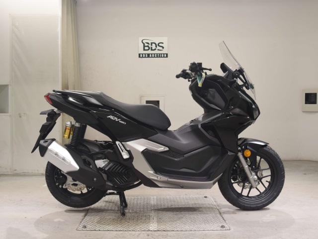 Honda ADV 160 2025