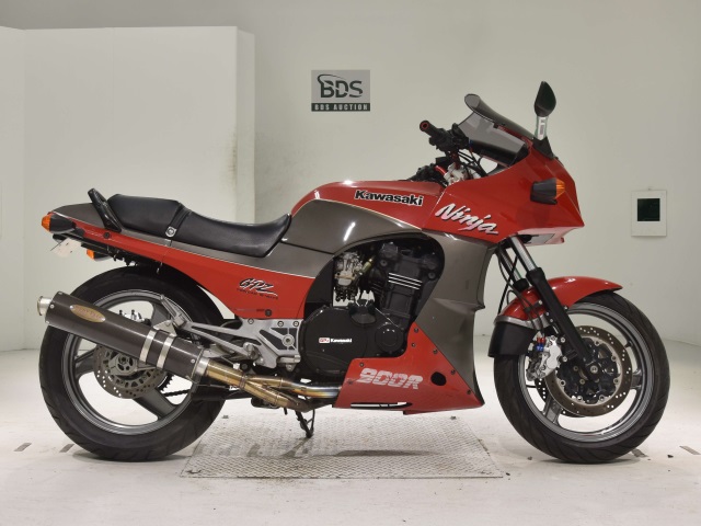 Kawasaki GPZ900R 1993