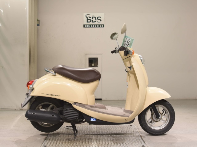 Honda SCOOPY50 2005
