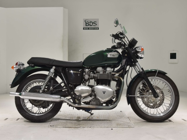 Triumph BONNEVILLE 2004