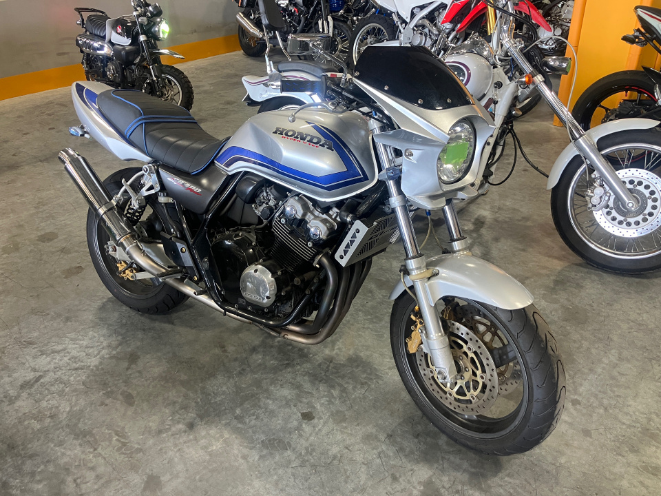 Honda CB400SFV 2001