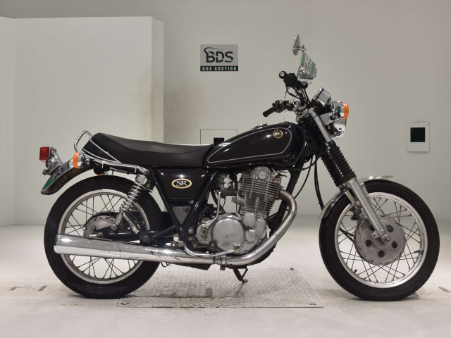 Yamaha SR400 2000