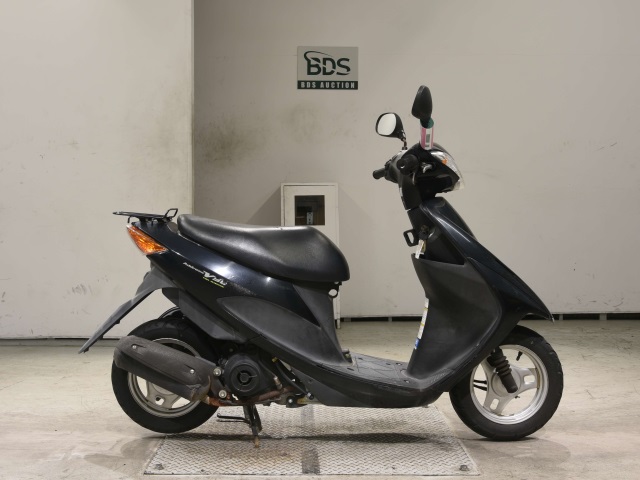 Suzuki ADDRESS V50