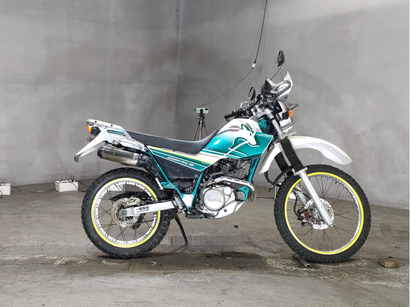 Yamaha SEROW XT225 1998