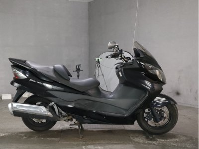 Suzuki SKYWAVE 250S