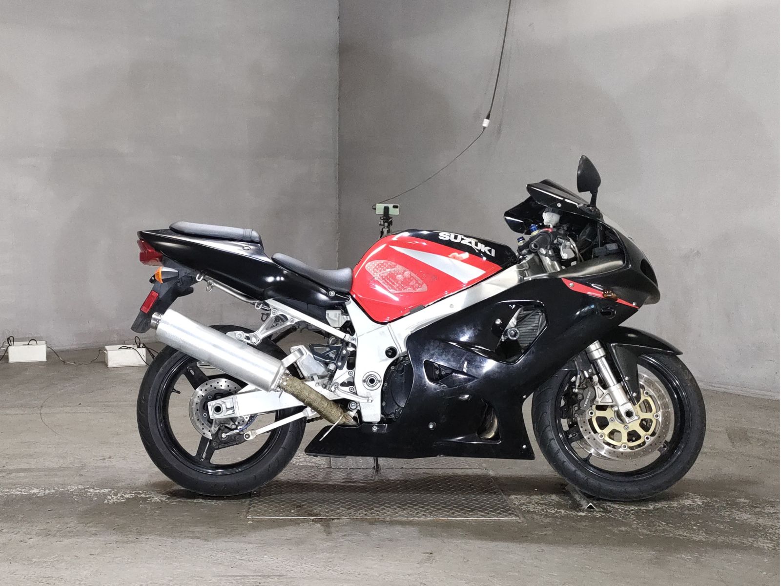 Suzuki GSX-R750 2001