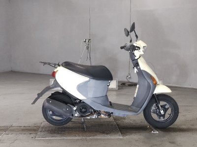 Suzuki LETS4