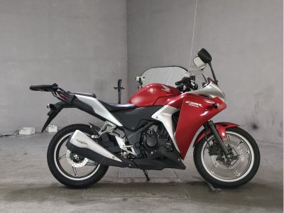 Honda CBR250R 2011