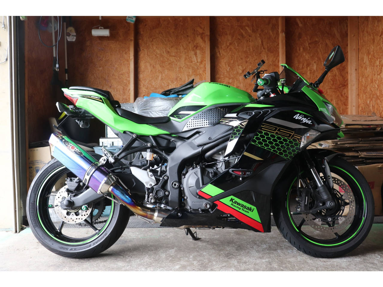 Kawasaki NINJA ZX-25R 2021