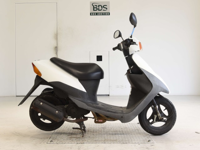 Suzuki LETS2