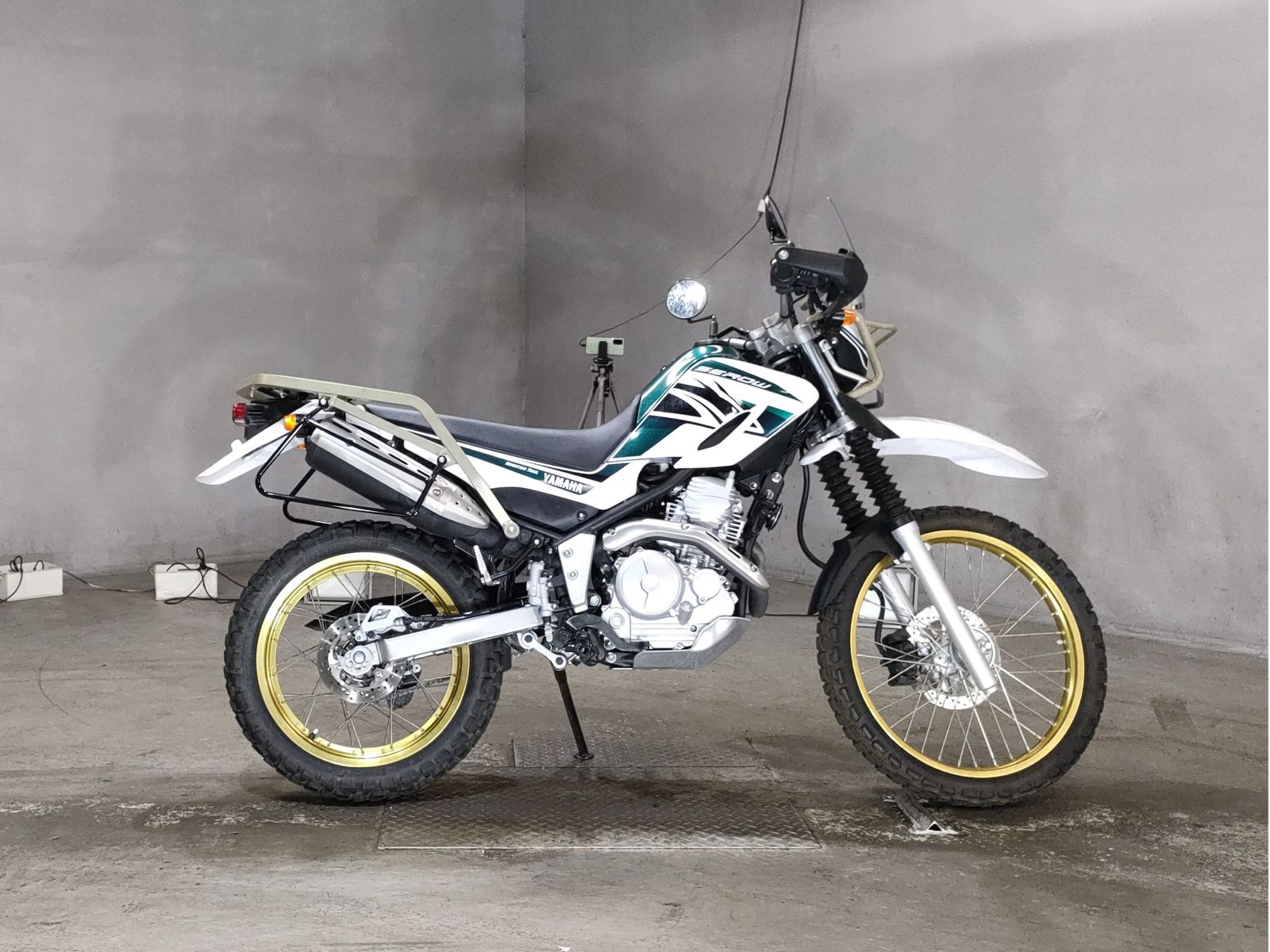 Yamaha SEROW XT250 2017