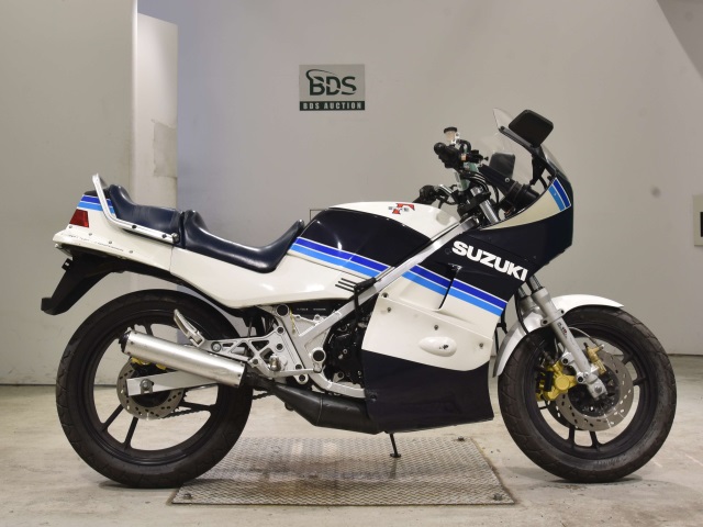 Suzuki RG250 GAMMA