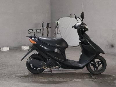 Suzuki ADDRESS V50