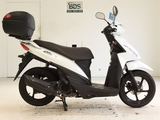 Suzuki ADDRESS V110