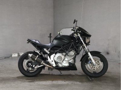 Yamaha TRX850 1999