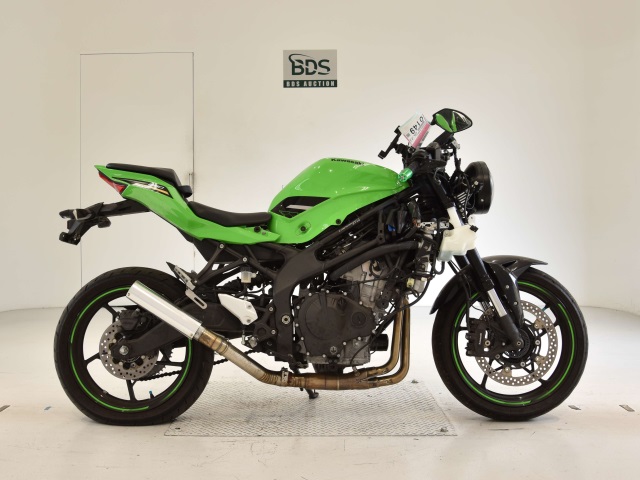Kawasaki NINJA ZX-25R 2021