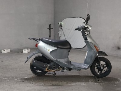 Suzuki LETS4