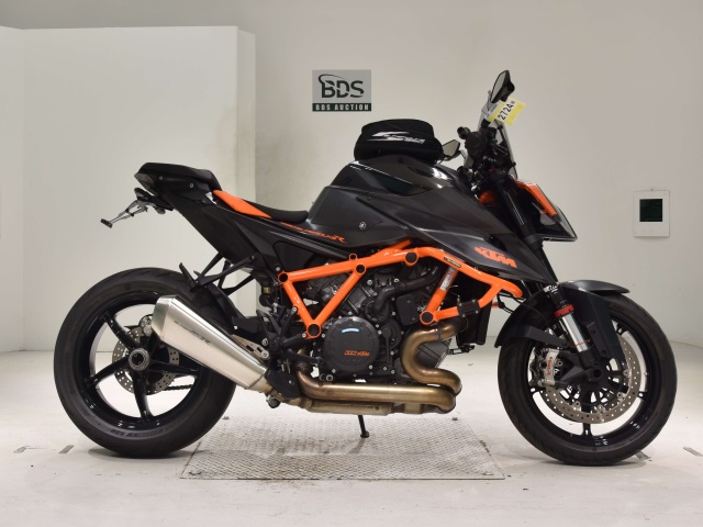 KTM 1290 SUPERDUKE R 2020