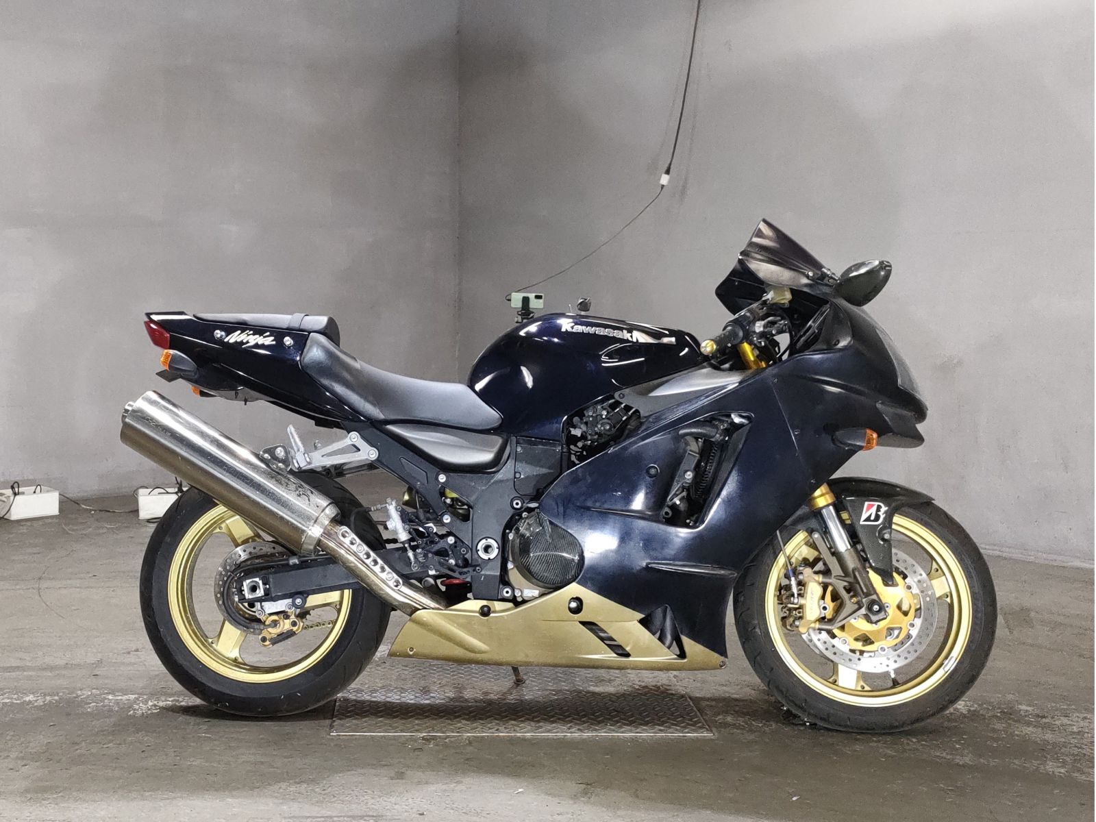 Kawasaki NINJA ZX-12R 2006