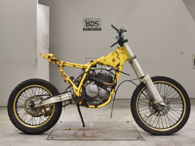 Suzuki DR250S 1990
