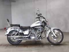 Suzuki INTRUDER 250LC 2000