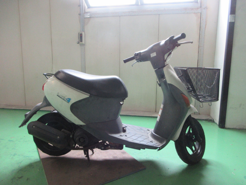 Suzuki LETS4