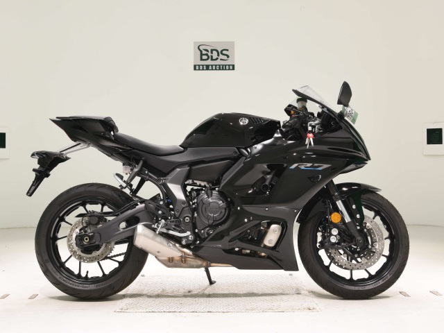Yamaha YZF-R7-2 2024
