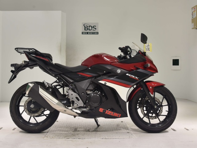 Suzuki GSX250R