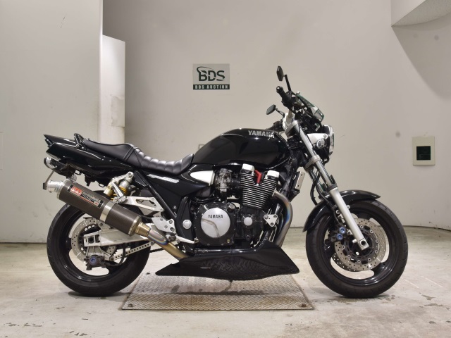 Yamaha XJR1300 2000