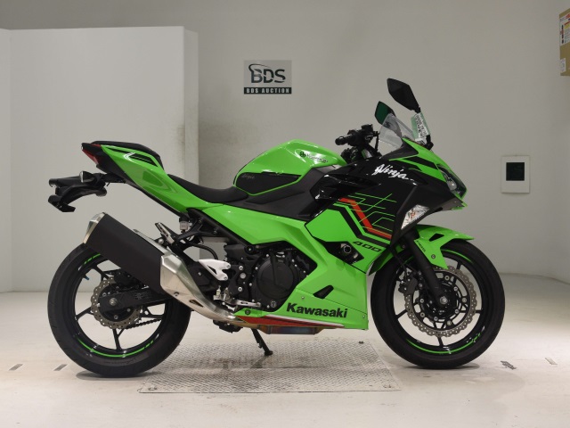 Kawasaki NINJA400KRT 2024