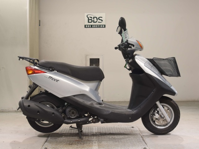Yamaha AXIS125