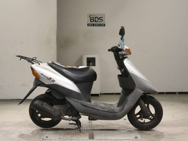 Suzuki LETS2