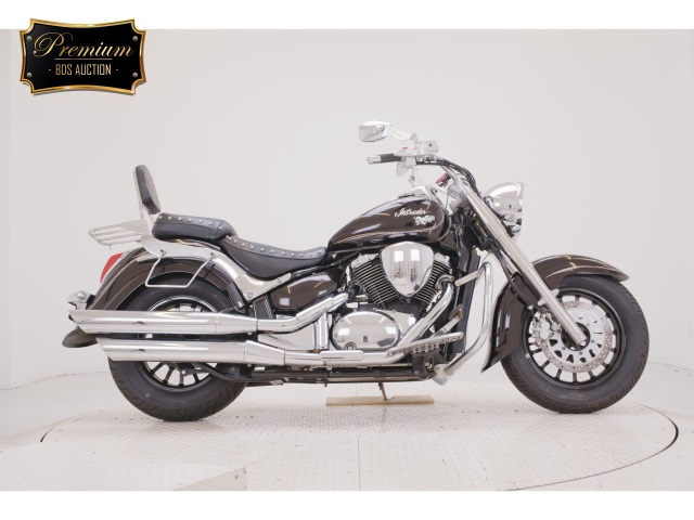Suzuki INTRUDER 400 CLASSIC 2018