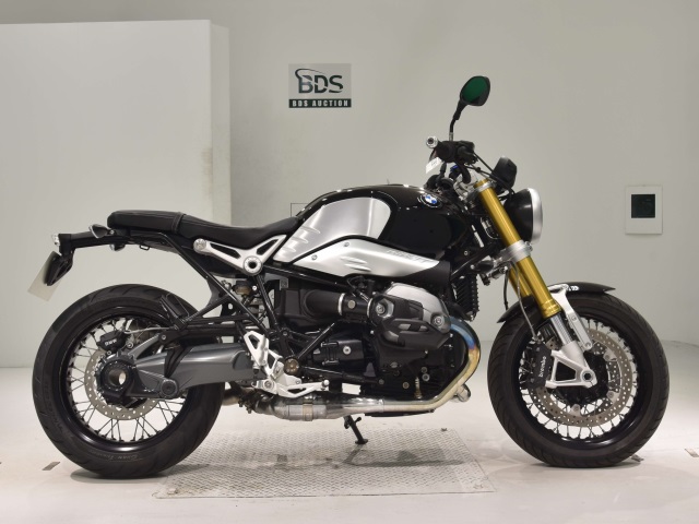 BMW R NINE T 2015