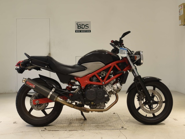 Honda VTR250 2011