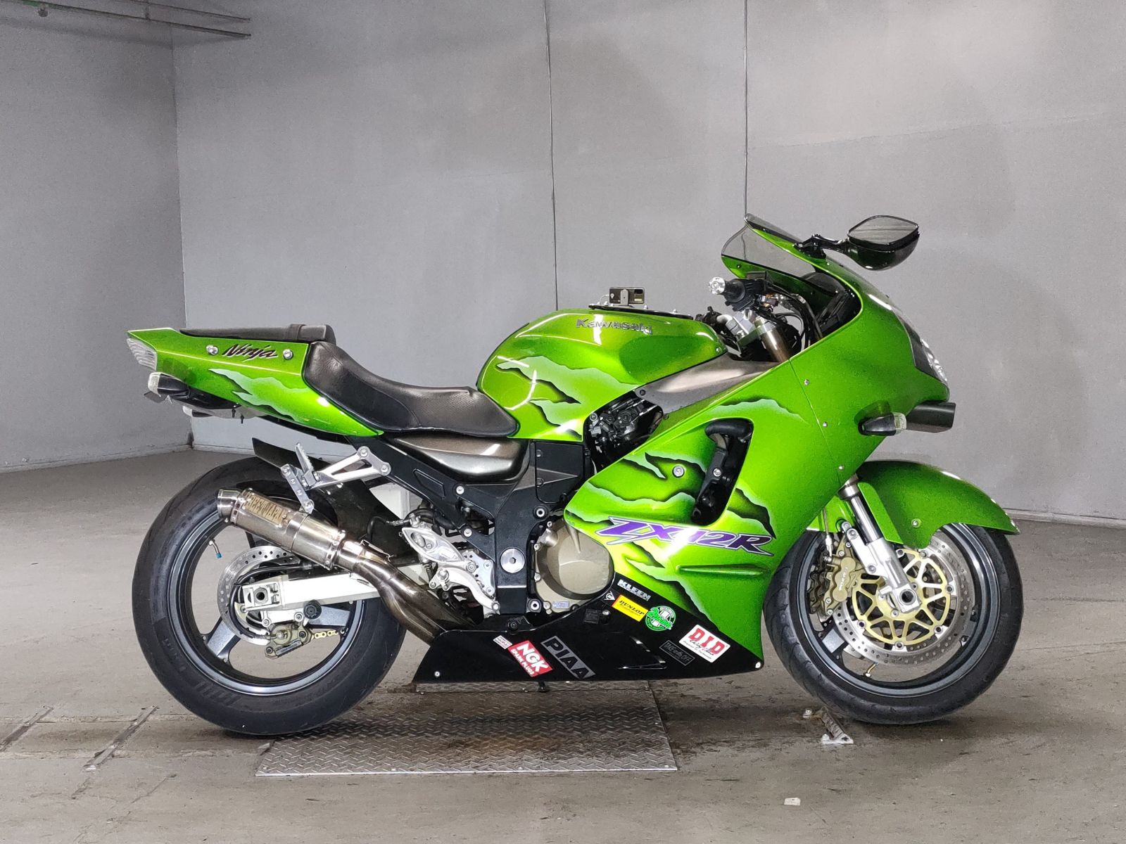 Kawasaki NINJA ZX-12R 2003