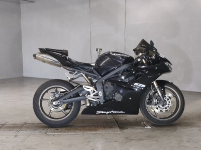 Triumph DAYTONA 675 2010