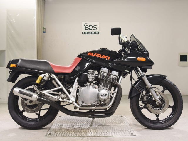 Suzuki GSX750S KATANA 1982