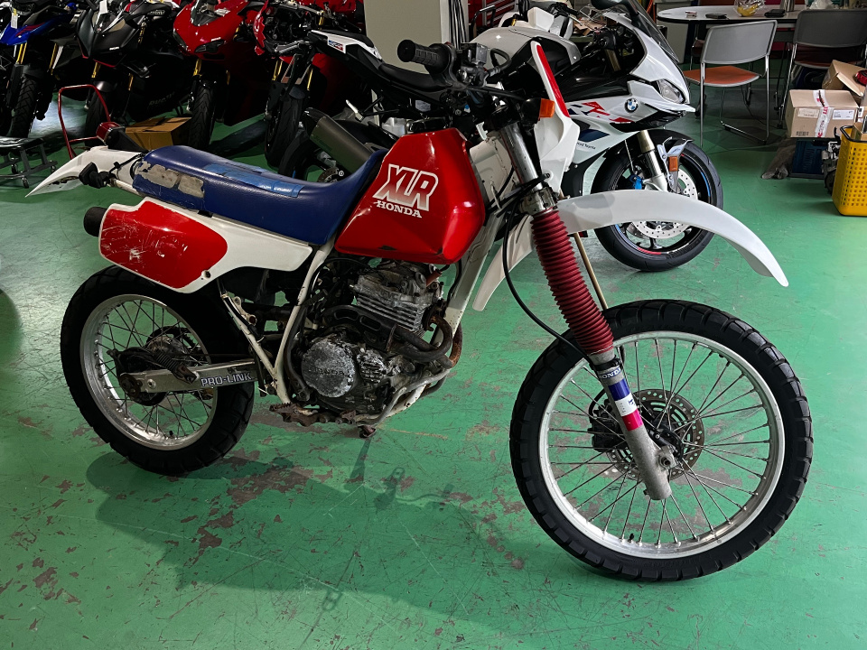 Honda XLR250R 1987