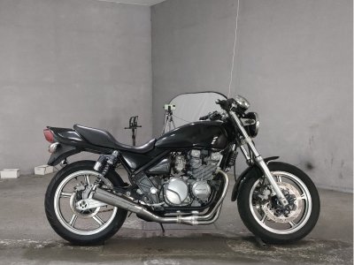Kawasaki ZEPHYR550