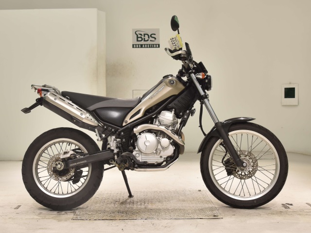 Yamaha TRICKER 2018