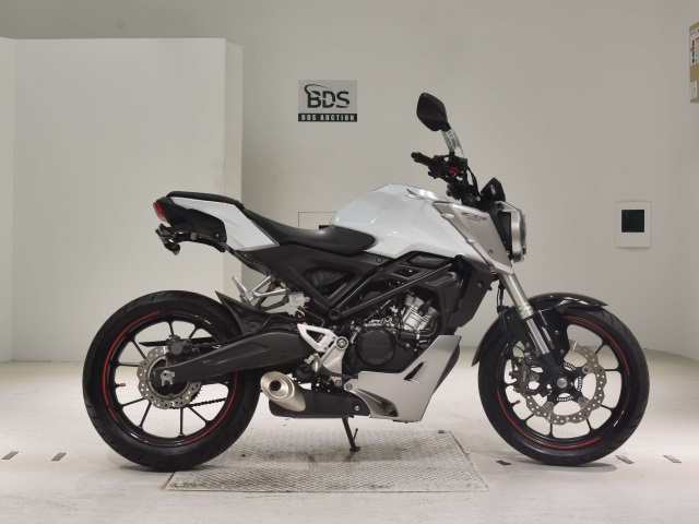 Honda CB125R 2018