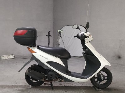 Suzuki ADDRESS V50