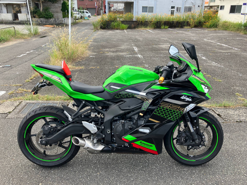 Kawasaki NINJA ZX-25R 2021