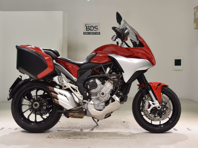 MV Agusta TURISMO VELOCE 2015